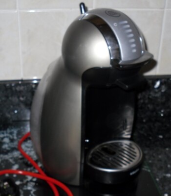 Krups Nescafe Dulce Gusto KP160 Coffee 